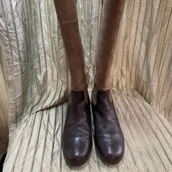 Lauren Ralph Lauren Riding Boots, Size 7 - Picture 4 of 8